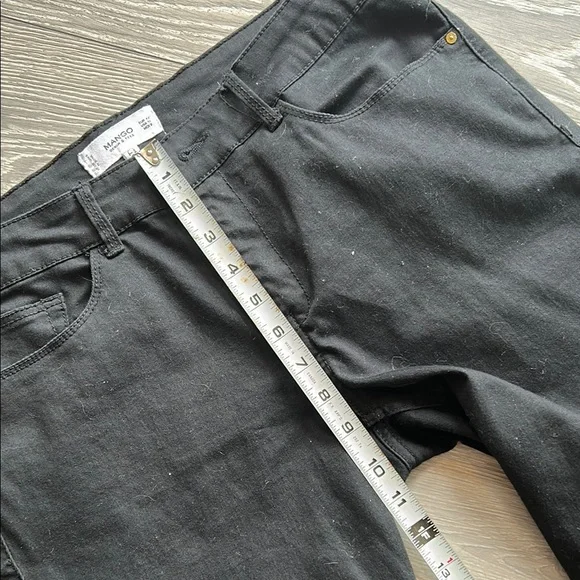 Black Skinny Jeans - Picture 4 of 9